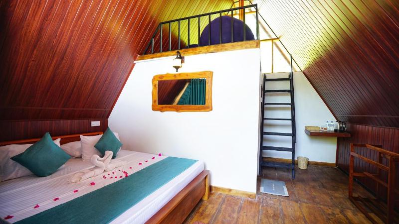 Jungle Crown Cabin - image 12