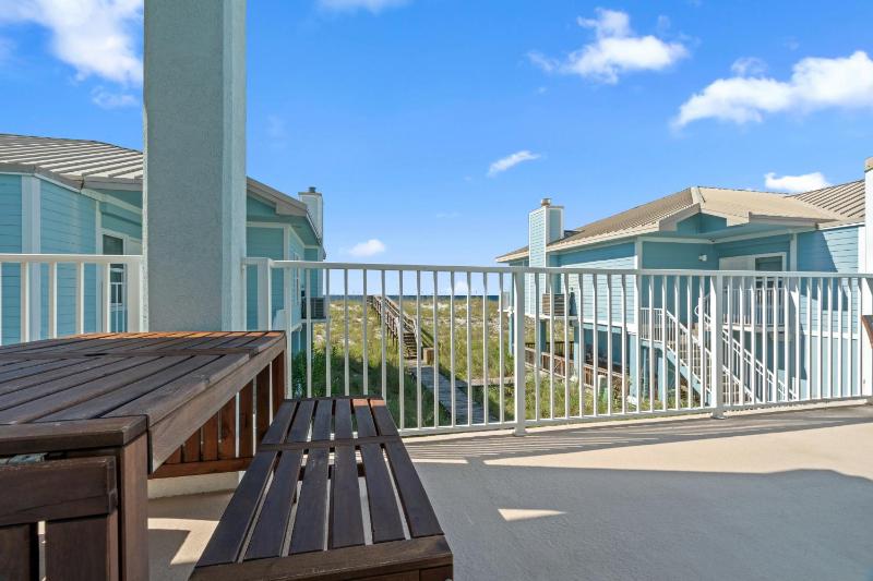 Portside Villas Unit 17 - image 22