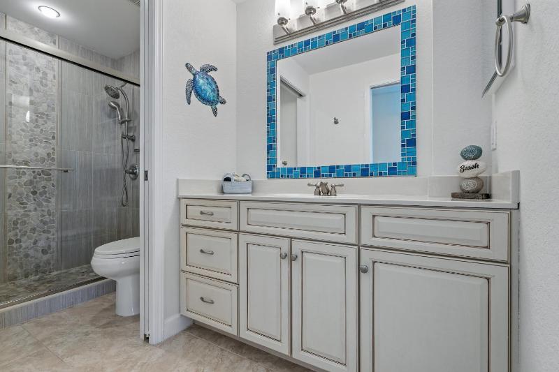 Portside Villas Unit 17 - image 13