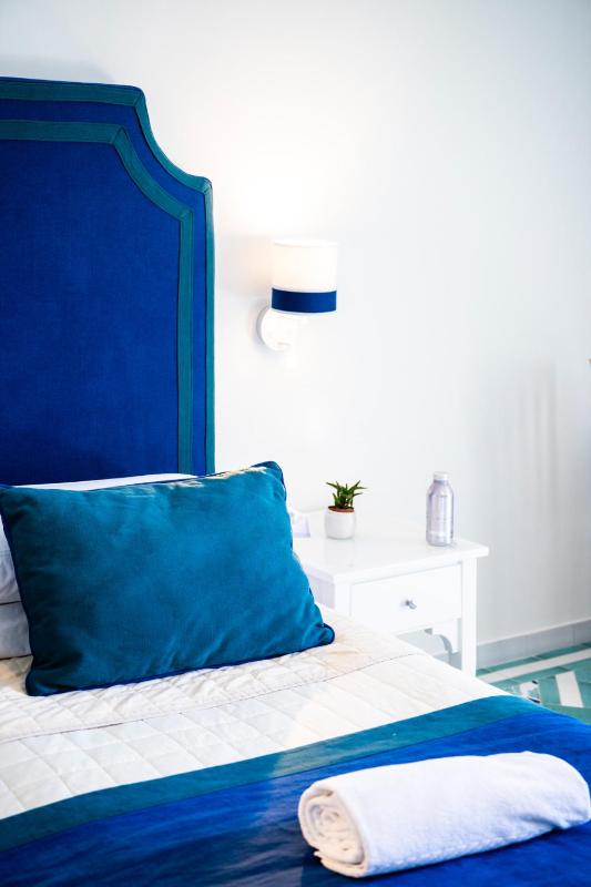Albergo California - image 2