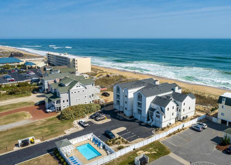 Downs by the Sea - Wellington by the Sea Condo Oceanfront Ocean View Saltwater Pool Elevator Flex Stays - image 29