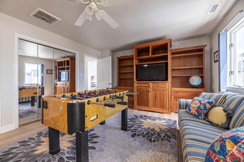 Downs by the Sea - Wellington by the Sea Condo Oceanfront Ocean View Saltwater Pool Elevator Flex Stays - image 10