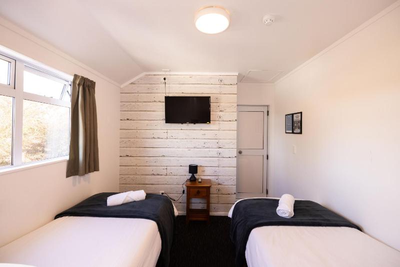 Haka House Taupo - image 5