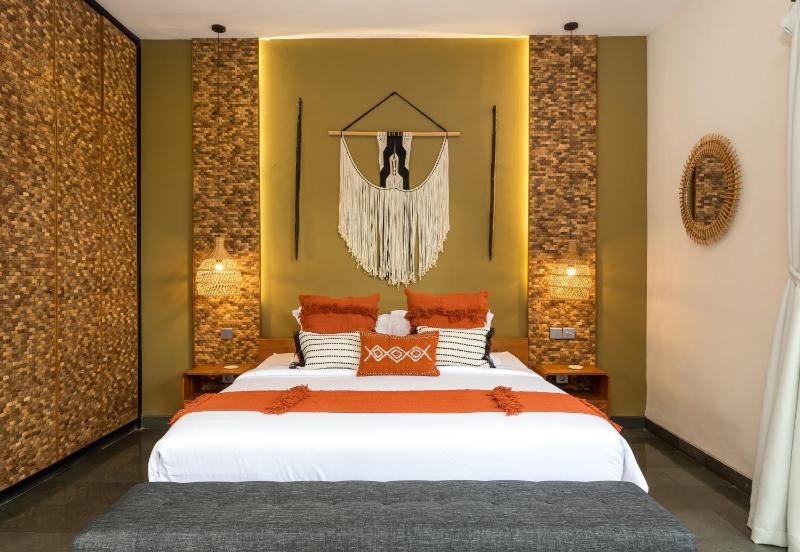 Villa Suvitha by Villa Finder - image 13