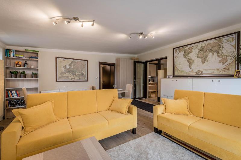 Double Room with Terrace image 4