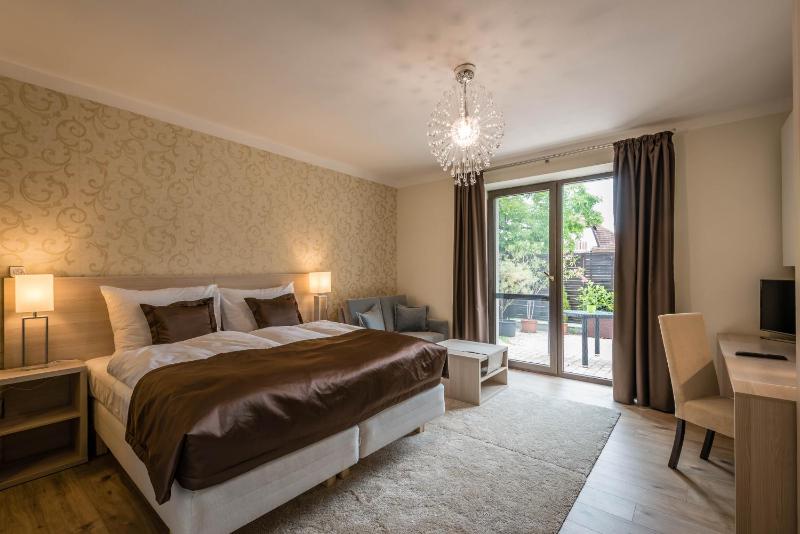 Double Room with Terrace image 1