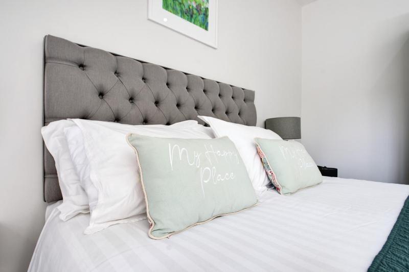 Finest Retreats - The Loft at The Regency - image 18