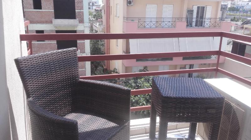 Single Room image 3