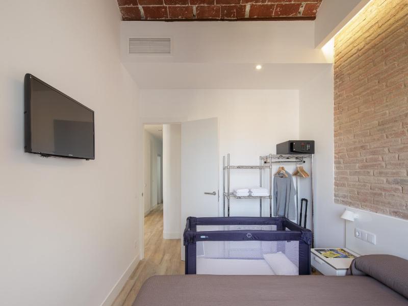 Hotel Sagrada Familia Apartments - image 13
