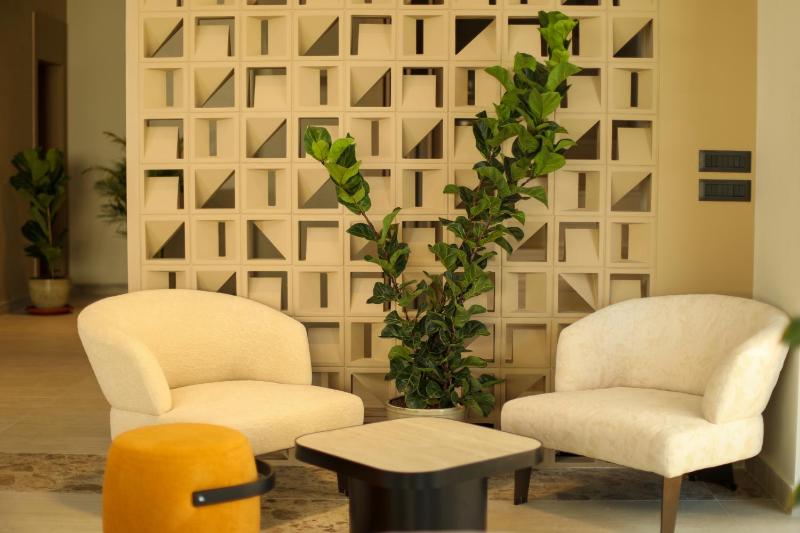 Sol Boutique Hotel - image 13