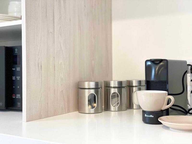 Salisbury Courtyard Townhouse with Nespresso - image 5