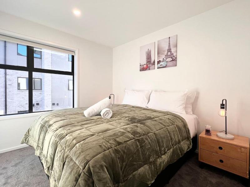 Madras Two King Bedroom Townhouse with Two Bathrooms - image 14