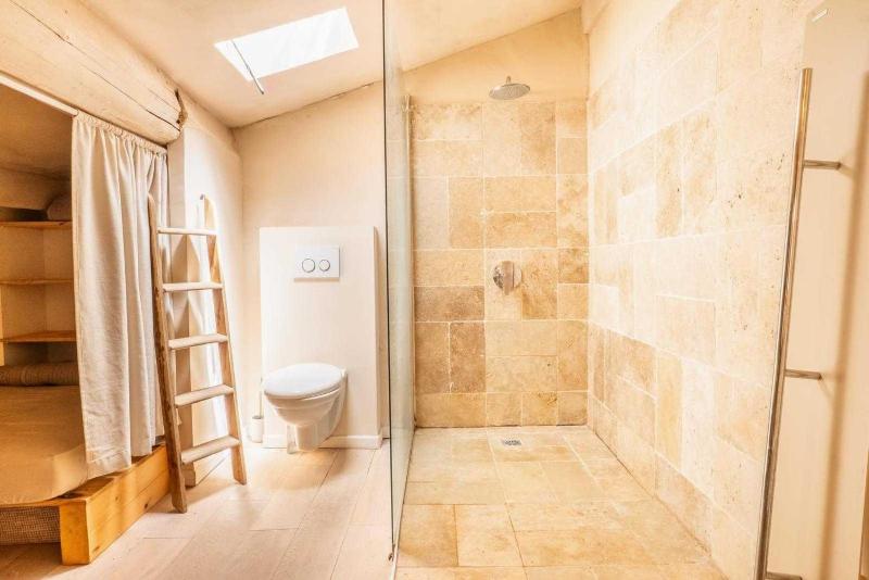 Appt moderne- AC-2BR-3P - Beach 5min-St-Tropez - image 8