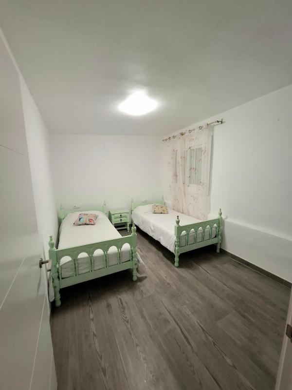 Villa Montimar de 3 Hab con Piscina Privada & Parking - image 13