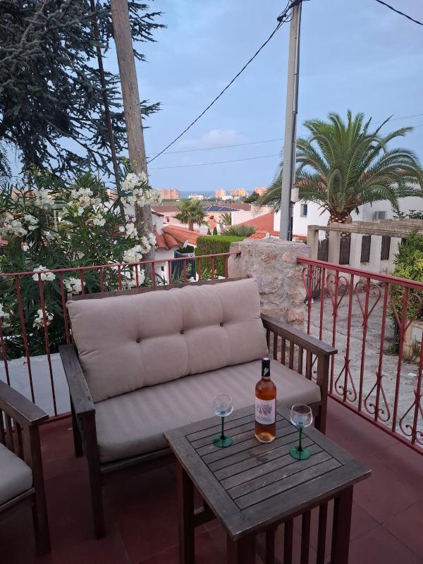Villa Montimar de 3 Hab con Piscina Privada & Parking - image 18