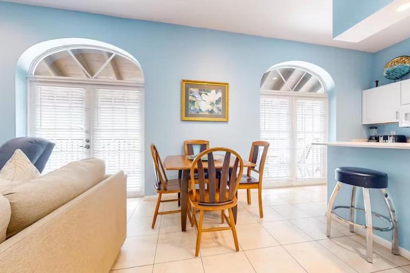 Coral Reef Suite - image 7