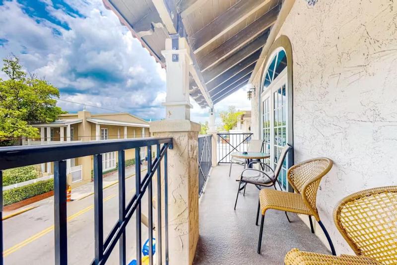 Coral Reef Suite - image 12