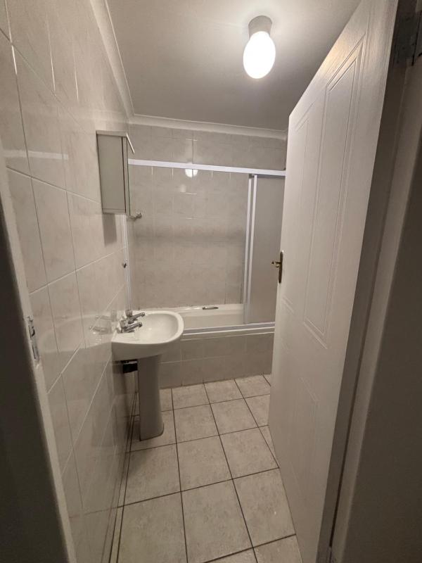 The Sandalwood Self-Catering Accommodation - image 9
