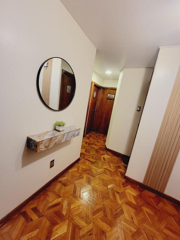Tu hogar en Sopocachi centro amplio departamento - image 4