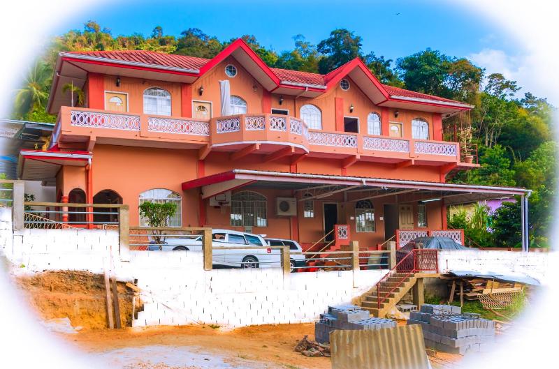 Carolyn's View Guesthouse - image 6