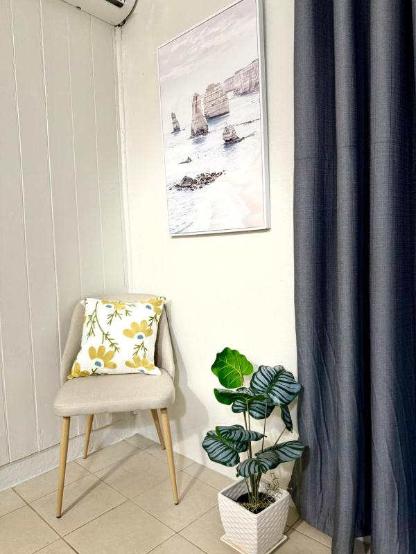2 Bedroom Unit Near City Center - image 13