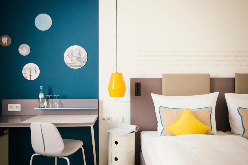 Comfort Room image 2