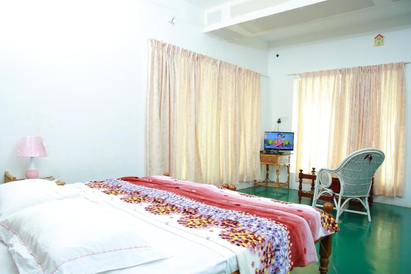 Orchid Lake View Homestay - image 9
