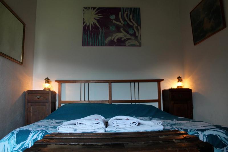 One-Bedroom Apartment image 1
