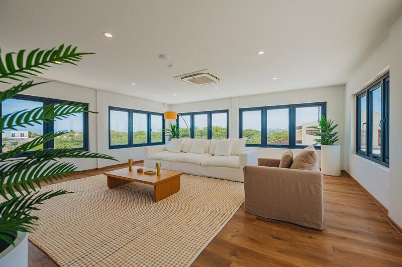 5BR Villa with Pool & Patio at Casa Eloisa by Bocobay - image 25