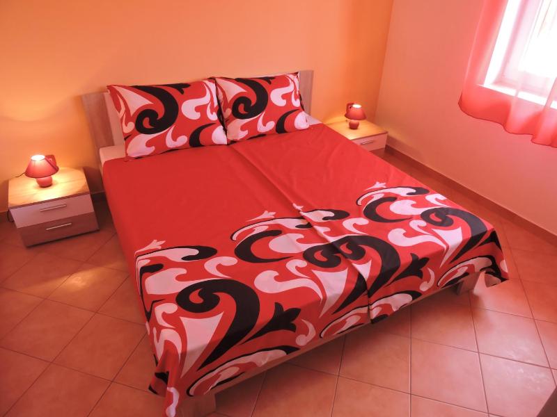 One-Bedroom Apartment with Balcony image 3