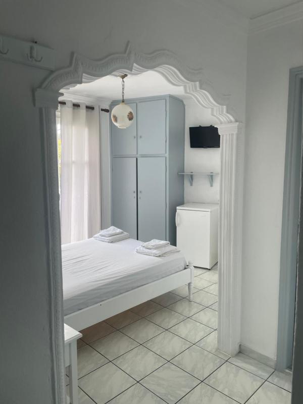 Agnàntema Portside Stays Skiathos The Authentic Sporadean Living - image 2