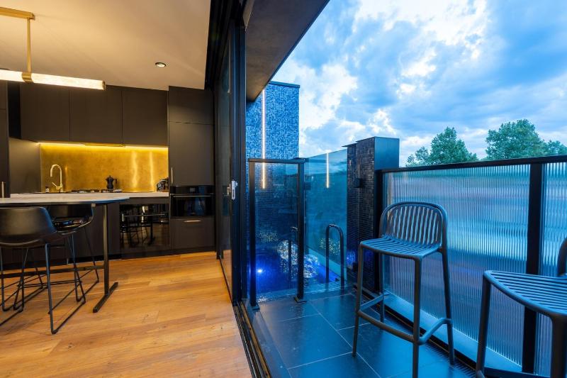 The Floating Glass Pool Retreat - image 7