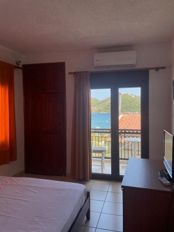 Eros-Iros Portside Stays Skiathos The Authentic Sporadean Living - image 3