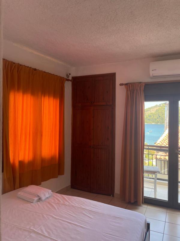 Eros-Iros Portside Stays Skiathos The Authentic Sporadean Living - image 10