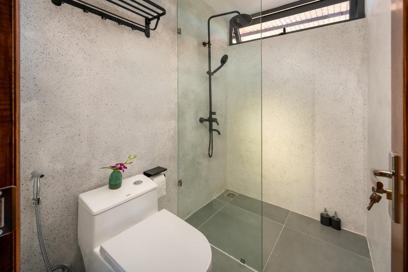 An Bang Coastal Calm House - image 16
