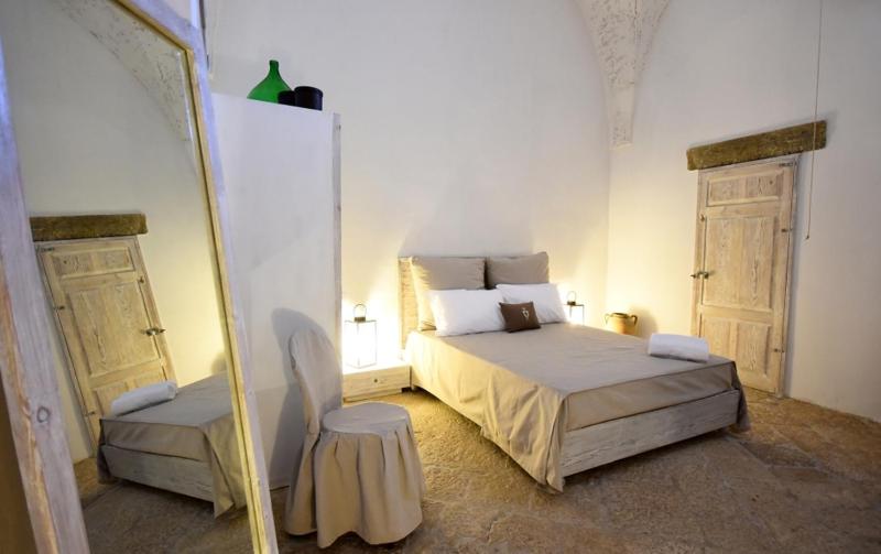 Superior Double Room image 1