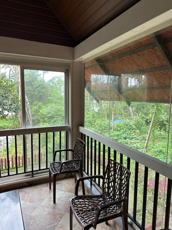 Cottage on Riverside - image 37