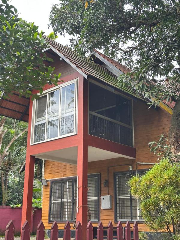 Cottage on Riverside - image 15