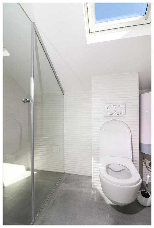 House Gambin - image 9