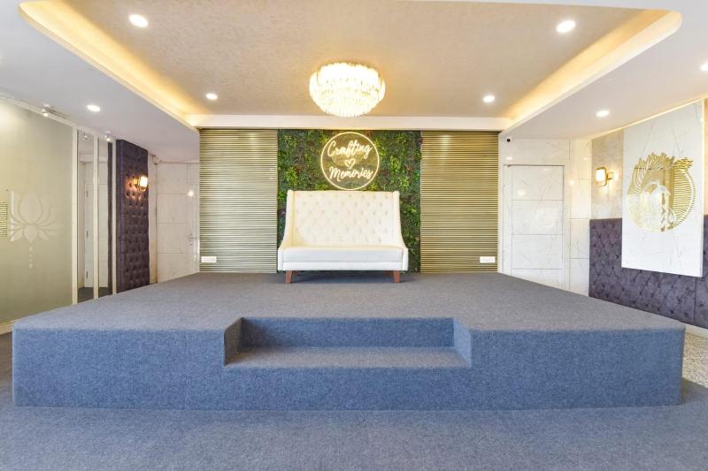 Av Royale GMS Road - image 33