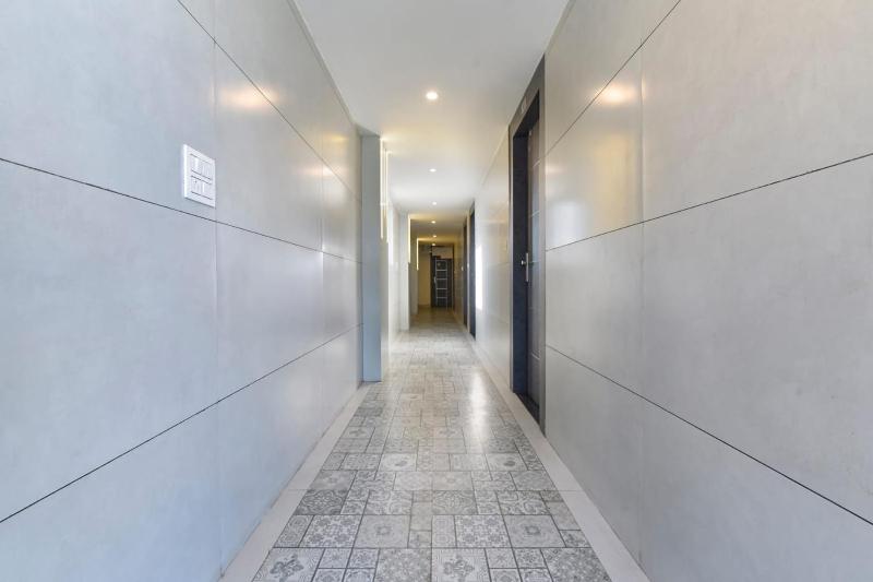 Av Royale GMS Road - image 11