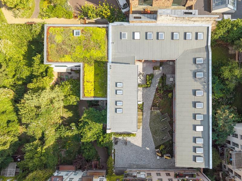 Mitte Loft group & family friendly 150m2 2BRs 2Bathrooms living & dinning room  4 - 8 Guests - image 2