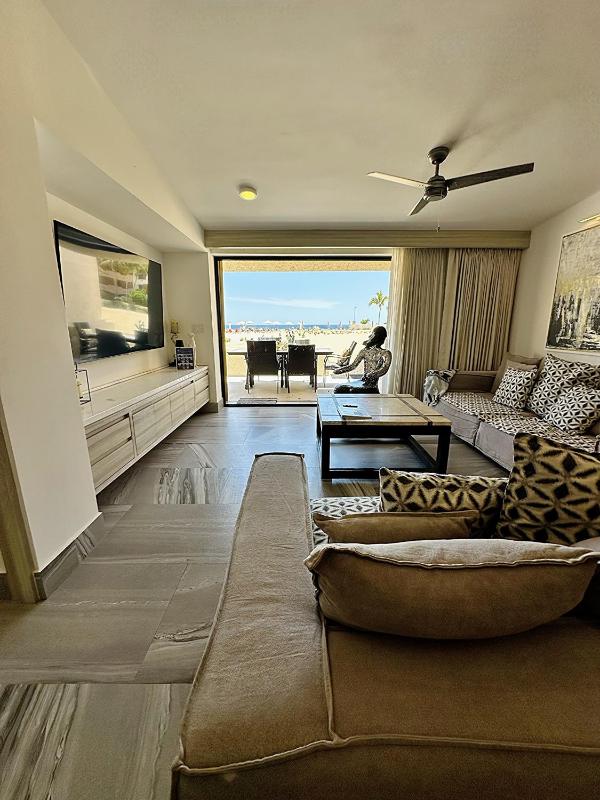 Unit 168- Casa Sangria - OCEANFRONT - Fully Renovated - image 11