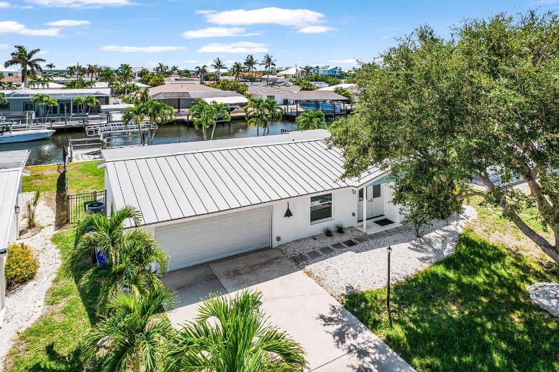7 Dockside Dream- 3BR 3BA Pool Home with Water views! home - image 20