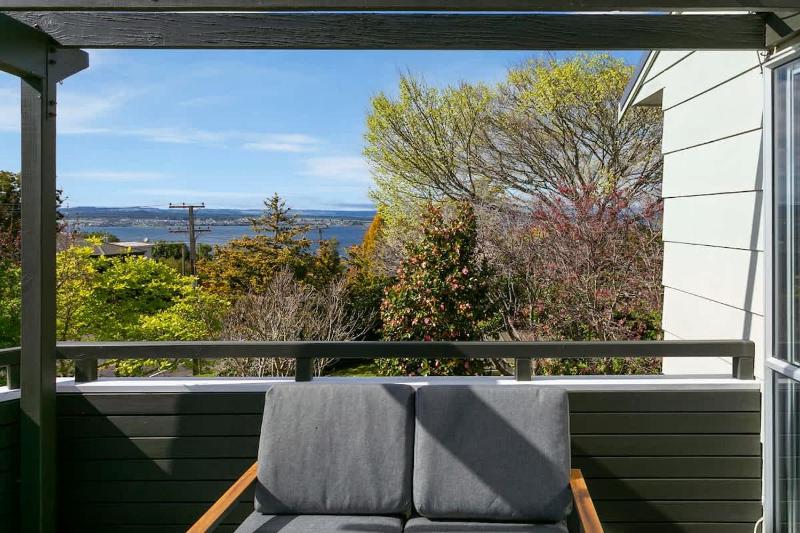 Huon Homestay - image 20