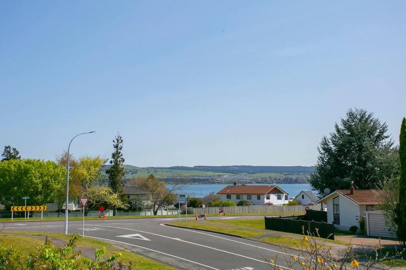 Holiday Haven on Grace - image 20