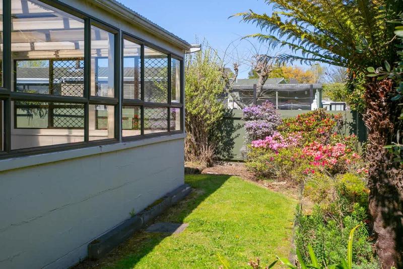 Holiday Haven on Grace - image 8
