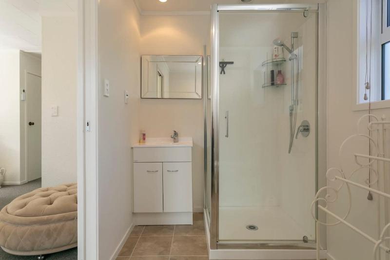 Kensington Gem-Family Getaway - image 30
