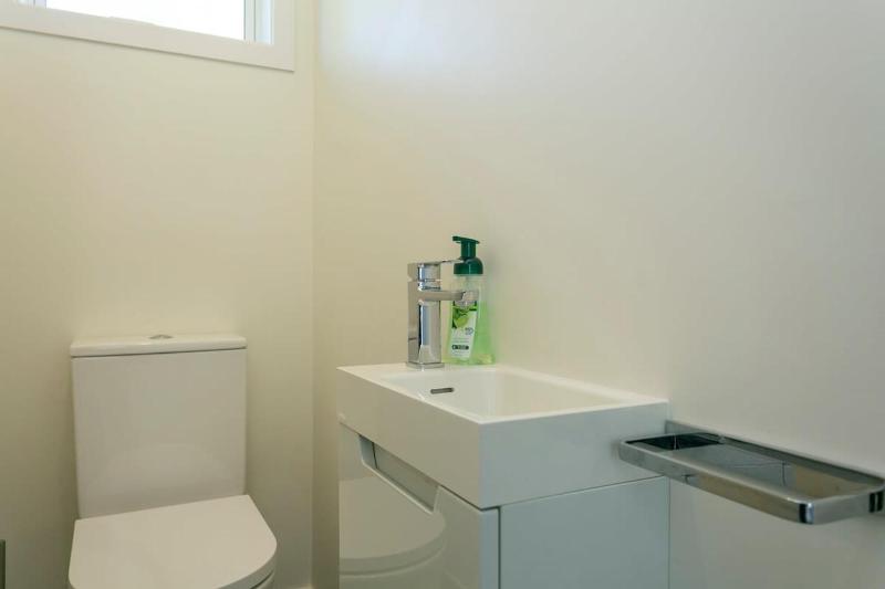 Kensington Gem-Family Getaway - image 15