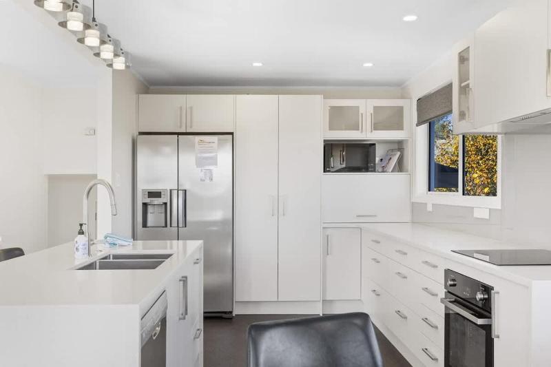 Kensington Gem-Family Getaway - image 18